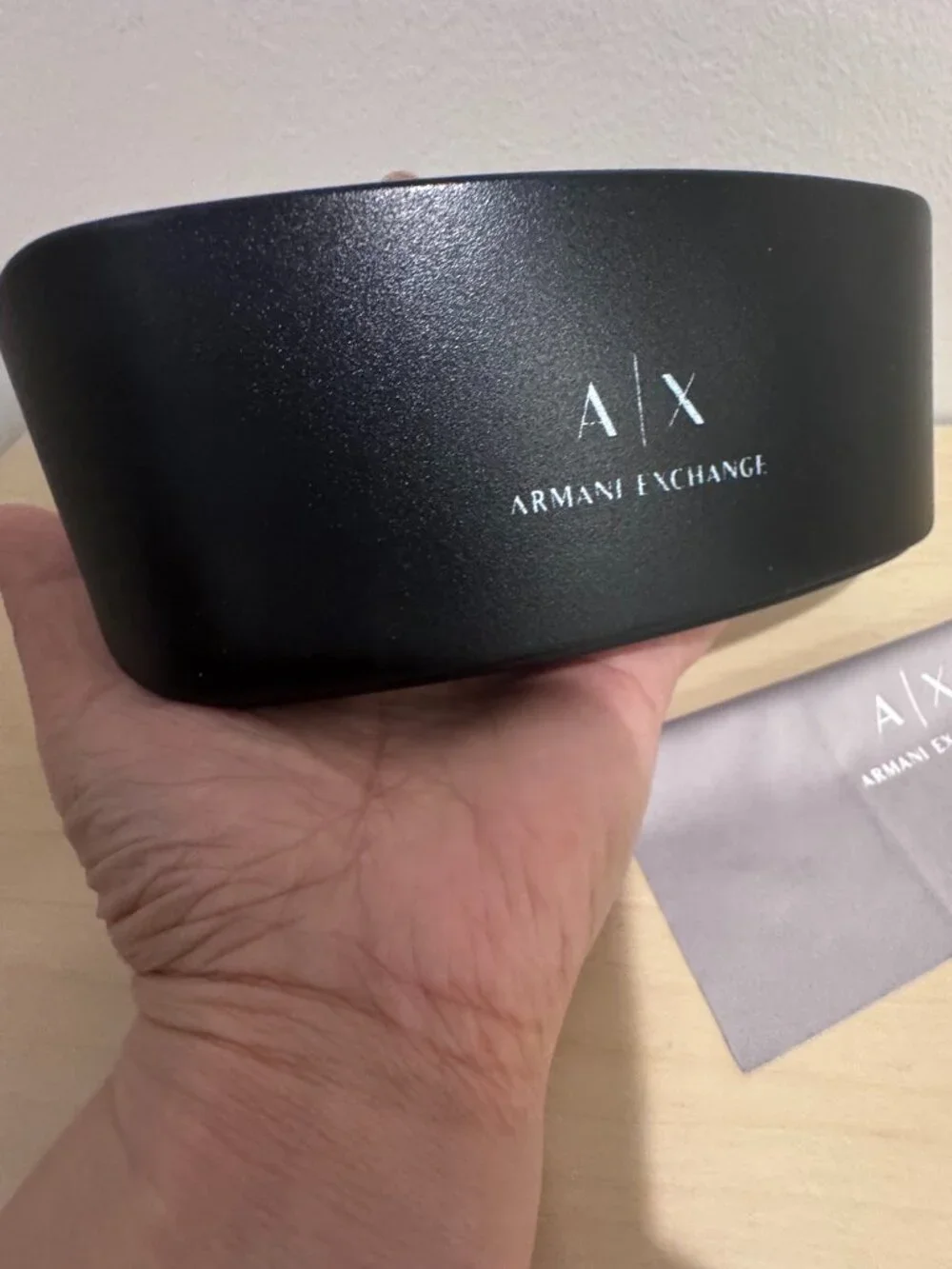 Armani Exchange Hard Clam Shell Eyeglass/Sunglass Case – Black – VERY GOOD 🔥